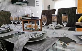 Evans Village - Apartments & Spa